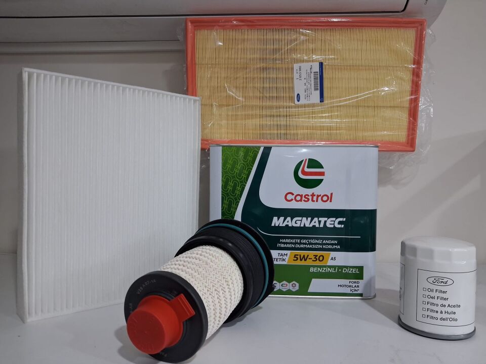 Ford Transit Tourneo Custom 2.0 Ecoblue Yağ Bakım Filtre Seti Castrol 5W30
